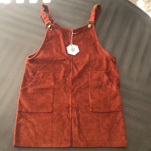 Red Dress Boutique Other - NWT Corduroy dress